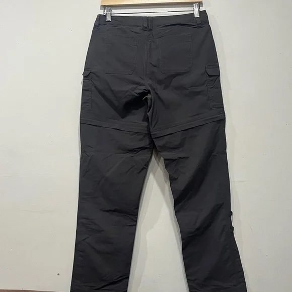 The North Face Paramount Convertible Pant with 7 Pockets in Granite Grey 6 - Picture 15 of 16